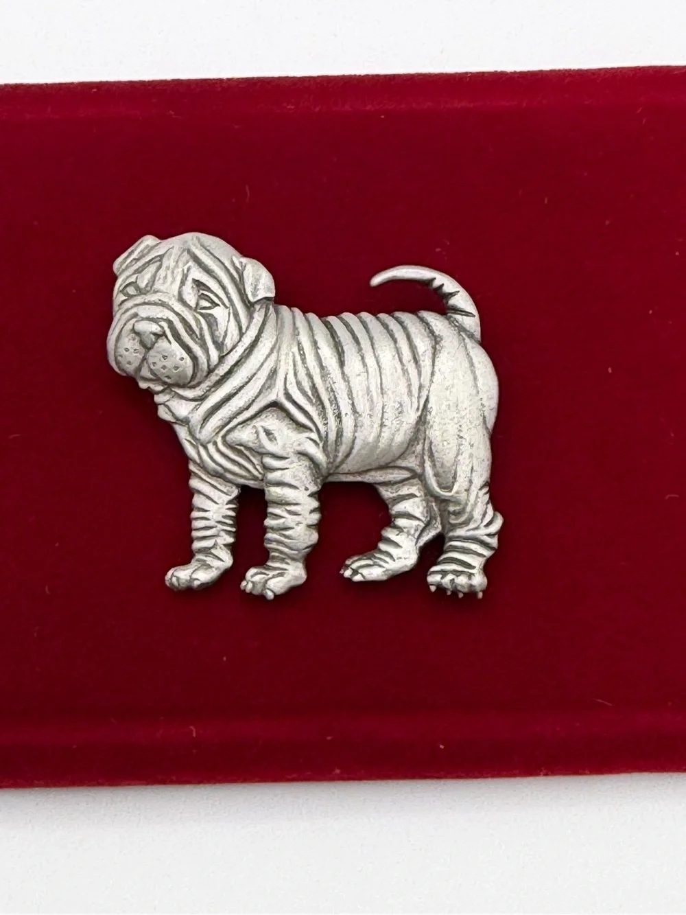 Vintage Silver Shar Pei Dog brooch pin